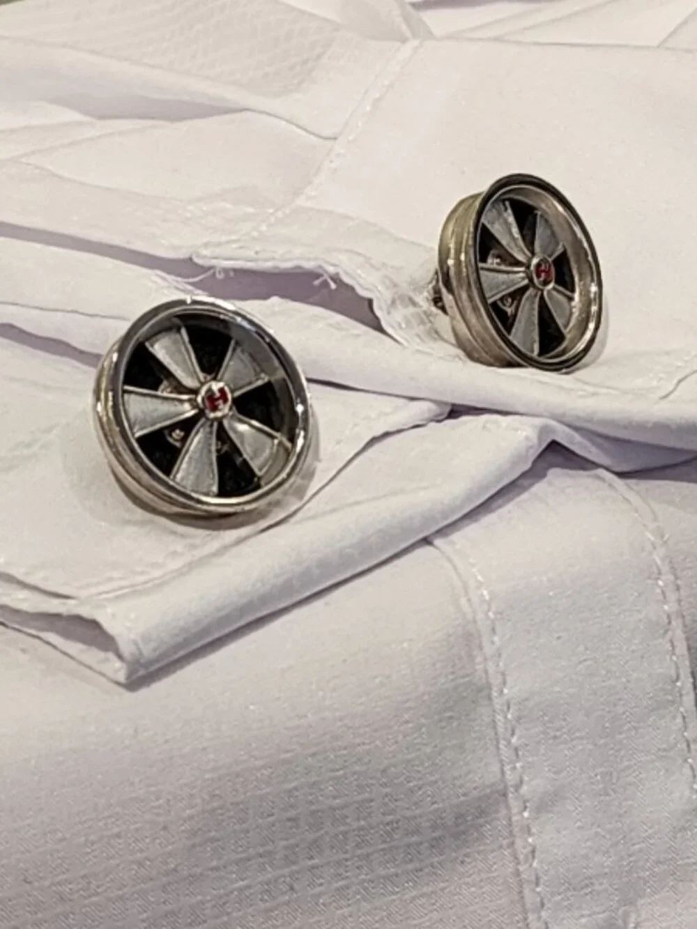 Vintage Hurst Wheel Cufflinks